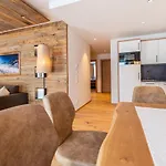 Winklers Gipfelblick Chalet, Inklusive Alpentherme - Ganzjaehrig, Gasteiner Bergbahn - Nur Sommer *