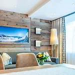 Winklers Gipfelblick Chalet, Inklusive Alpentherme - Ganzjaehrig, Gasteiner Bergbahn - Nur Sommer Appartement Bad Hofgastein
