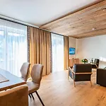 Winklers Gipfelblick Chalet, Inklusive Alpentherme - Ganzjaehrig, Gasteiner Bergbahn - Nur Sommer * Bad Hofgastein