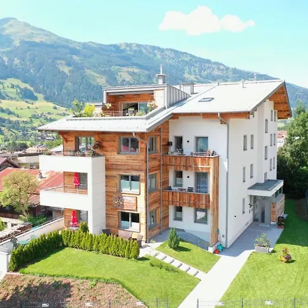 Winklers Gipfelblick Chalet, Inklusive Alpentherme - Ganzjaehrig, Gasteiner Bergbahn - Nur Sommer Apartment Bad Hofgastein